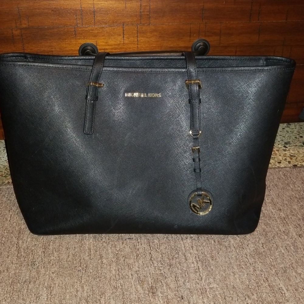 Michael Kors tote